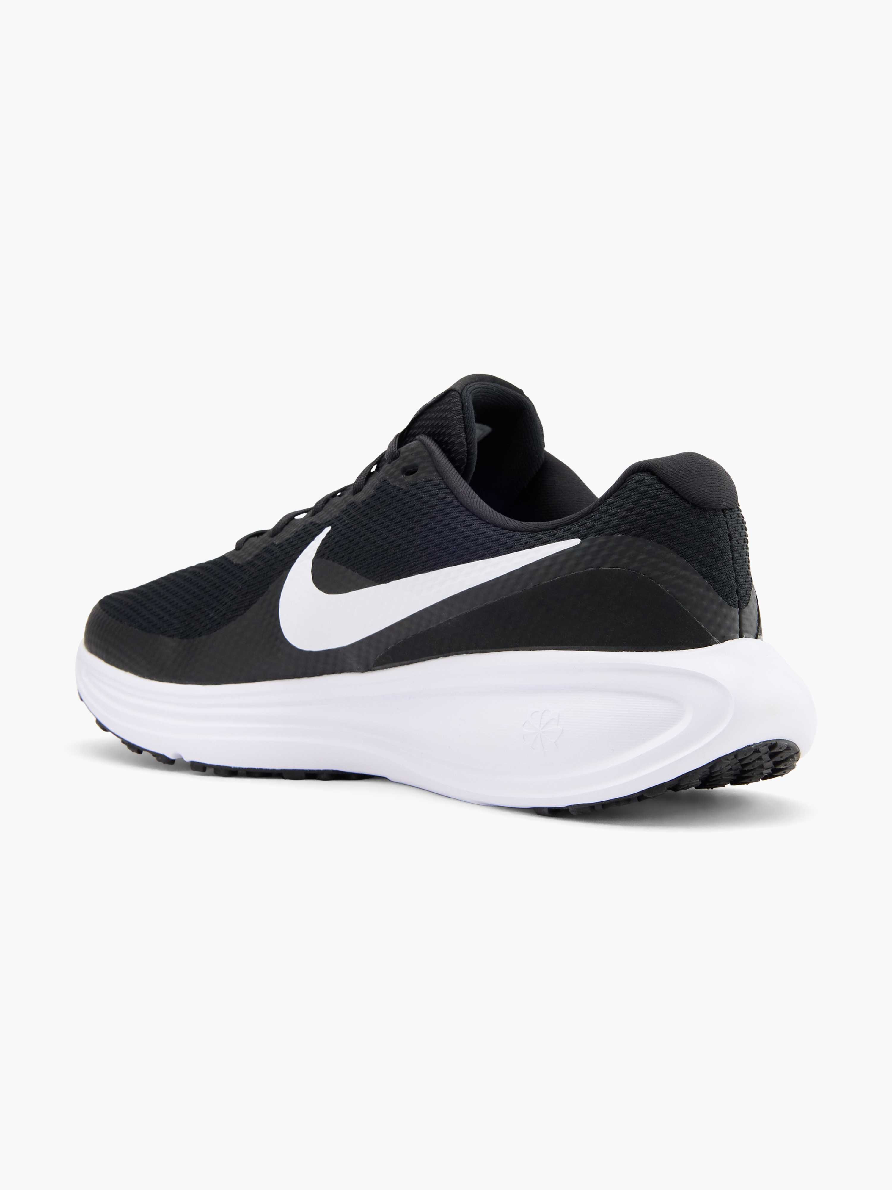 Nike Siyah Nike Revolution 8