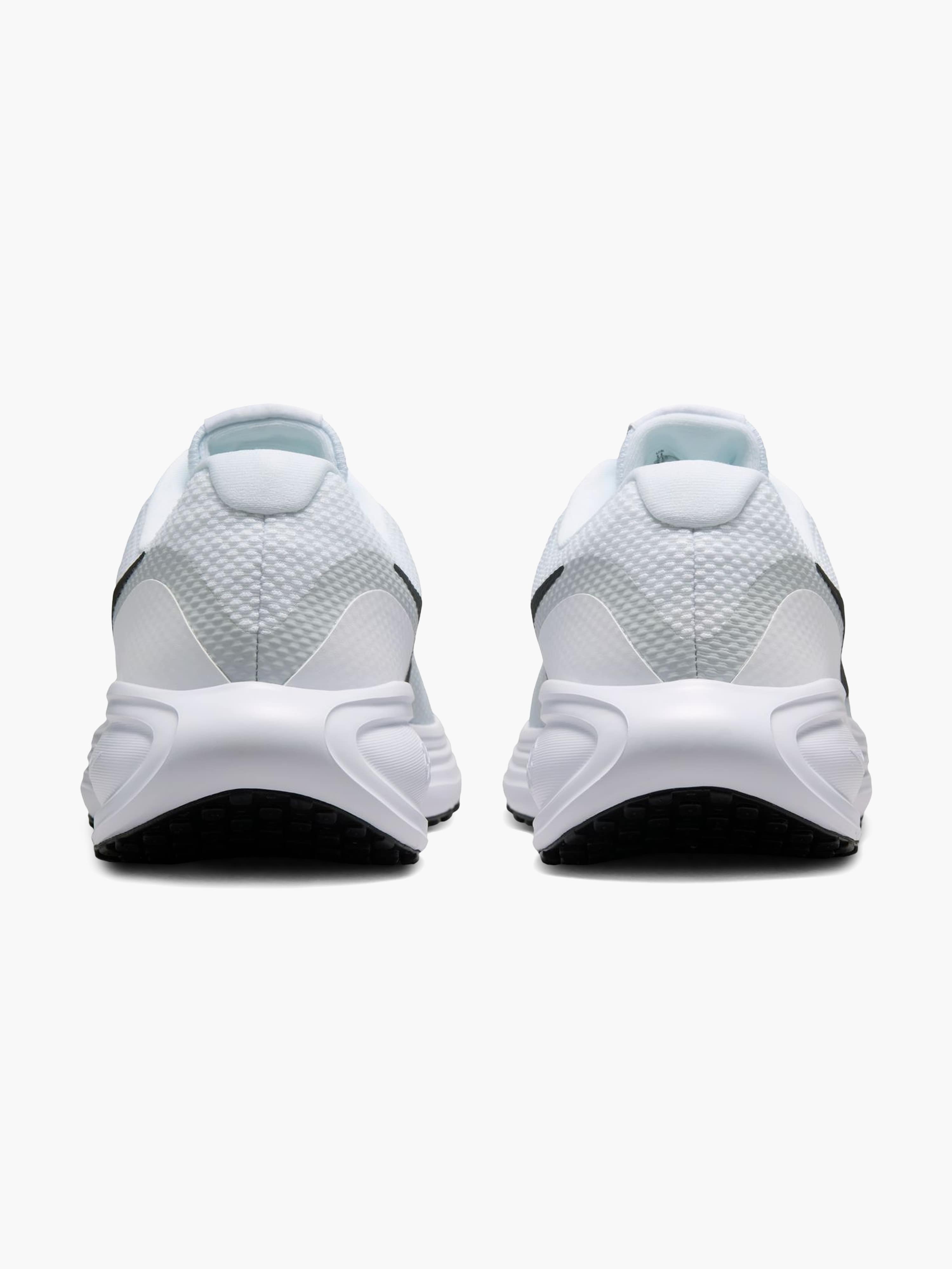 Nike Beyaz Nike Revolution 8