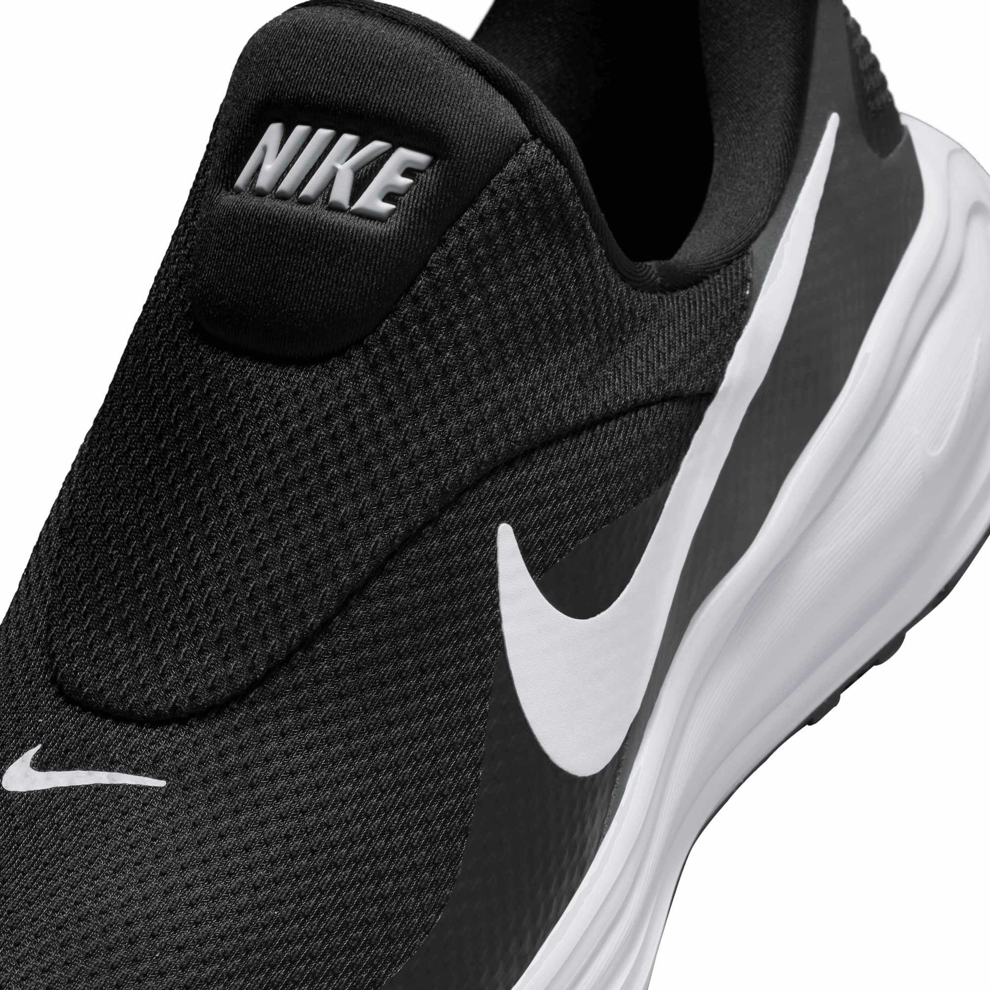Nike Siyah Nike Revolution 8 EASYON
