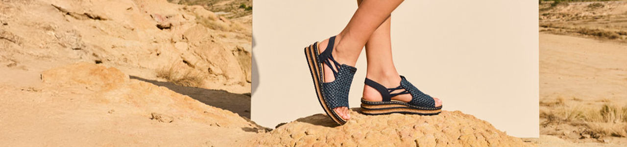 cdn_brandheader_landscape_2500x906_Retail_Media_rieker_women_AW_0326