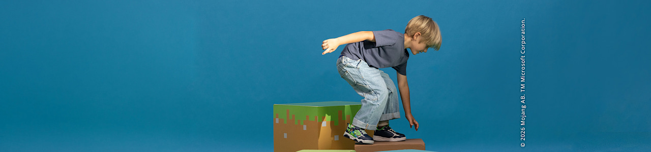 cdn_brandheader_landscape_2500x906_minecraft_kids_MH_0226