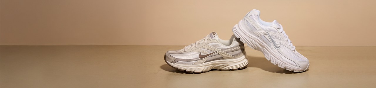 SS25_DUK_May_WomenNikeInitiator_001_01