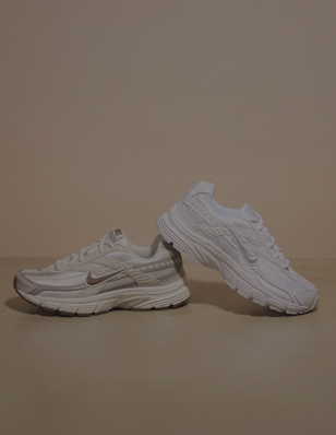 BND0032_Portrait_Nike_Women_0825_2