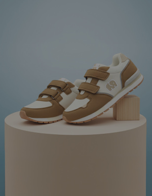 CLD0115_Portrait_Sneakers_Kids_1125