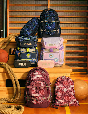 cdn_four-grid-category_portrait_1928x2500_Retail_Media_b2s_acc-int_kids_AW_0626