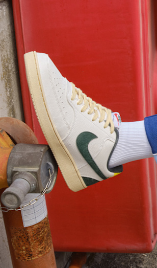 cdn-format_storyslider_multicolor-nike_men_AW_750x1090_0225_03