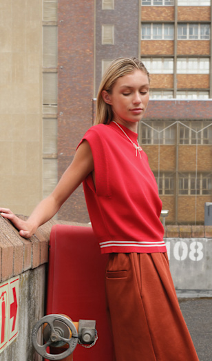 cdn-format_storyslider_multicolor-nike_women_AW_750x1090_0225_02