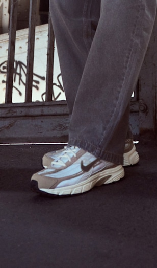 cdn-format_storyslider_nike-unexpected_men_CN_750x1090_0325_04