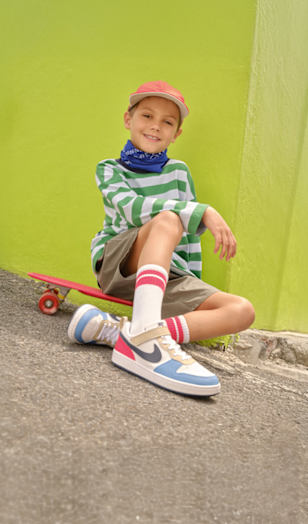 cdn-format_storyslider_nike_kids_BS_750x1090_0325_02