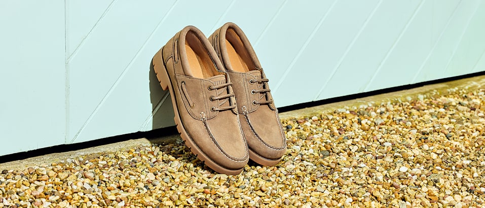 SS26_DUK_June_MenMoccasins_MainHomeBanner_001_01