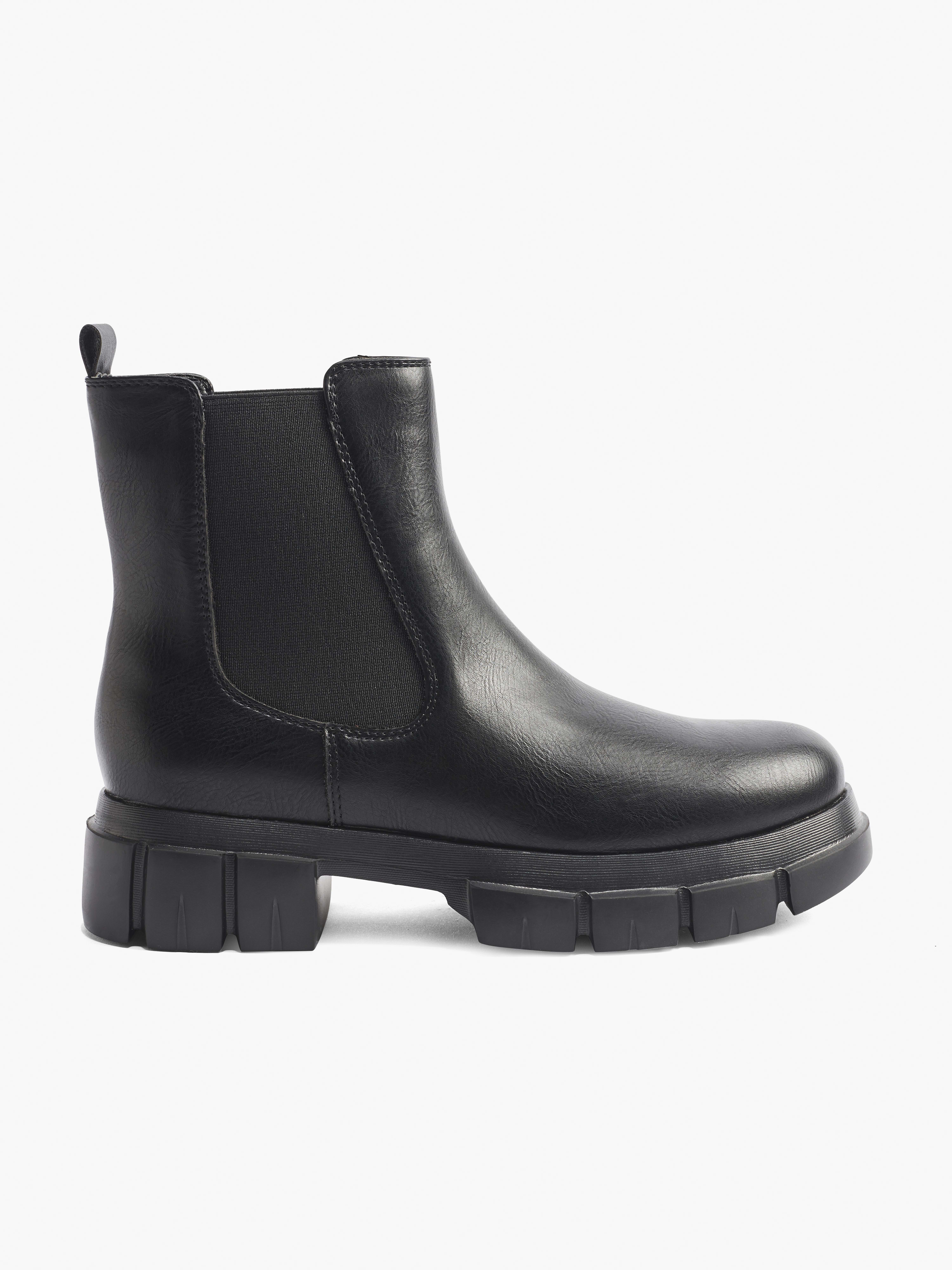 Chelsea Boots