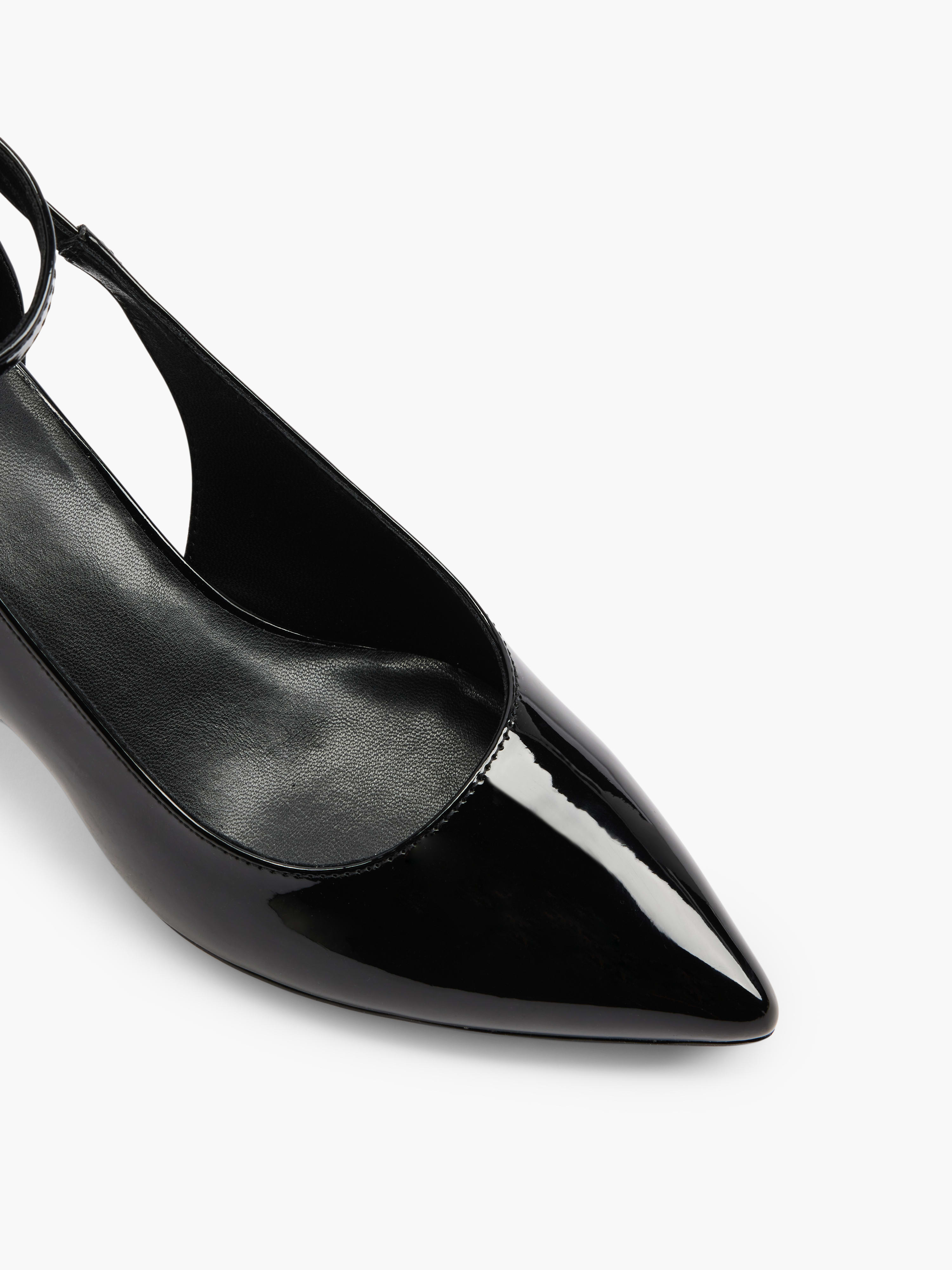 Spangenpumps