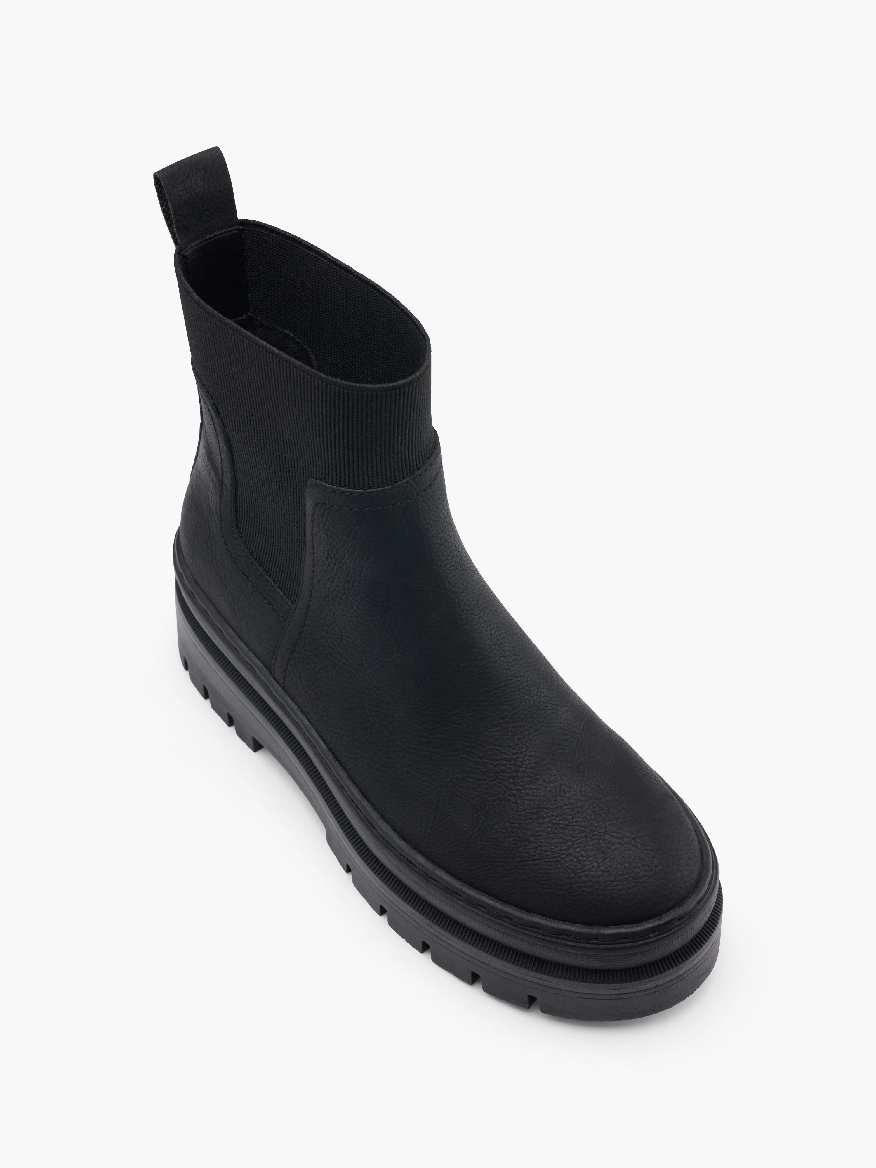 Chelsea Boots