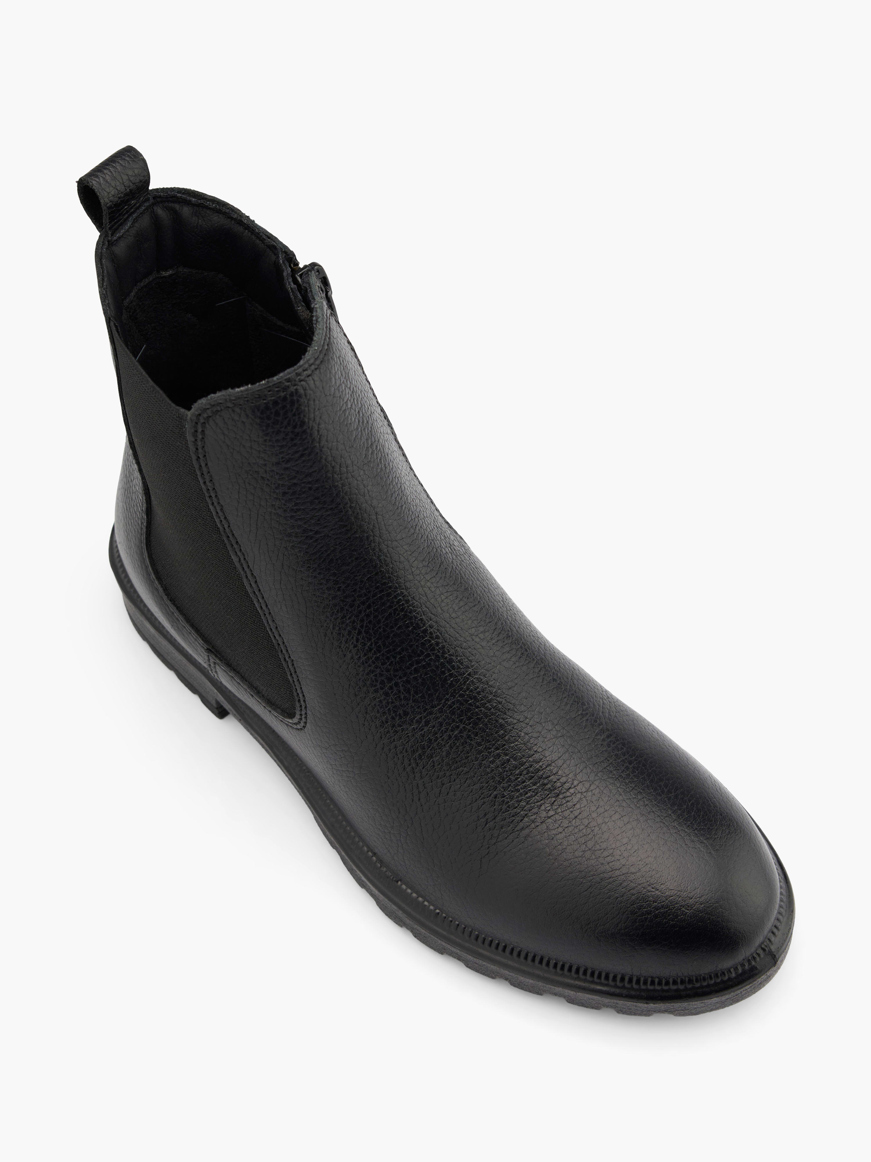 Chelsea Boots