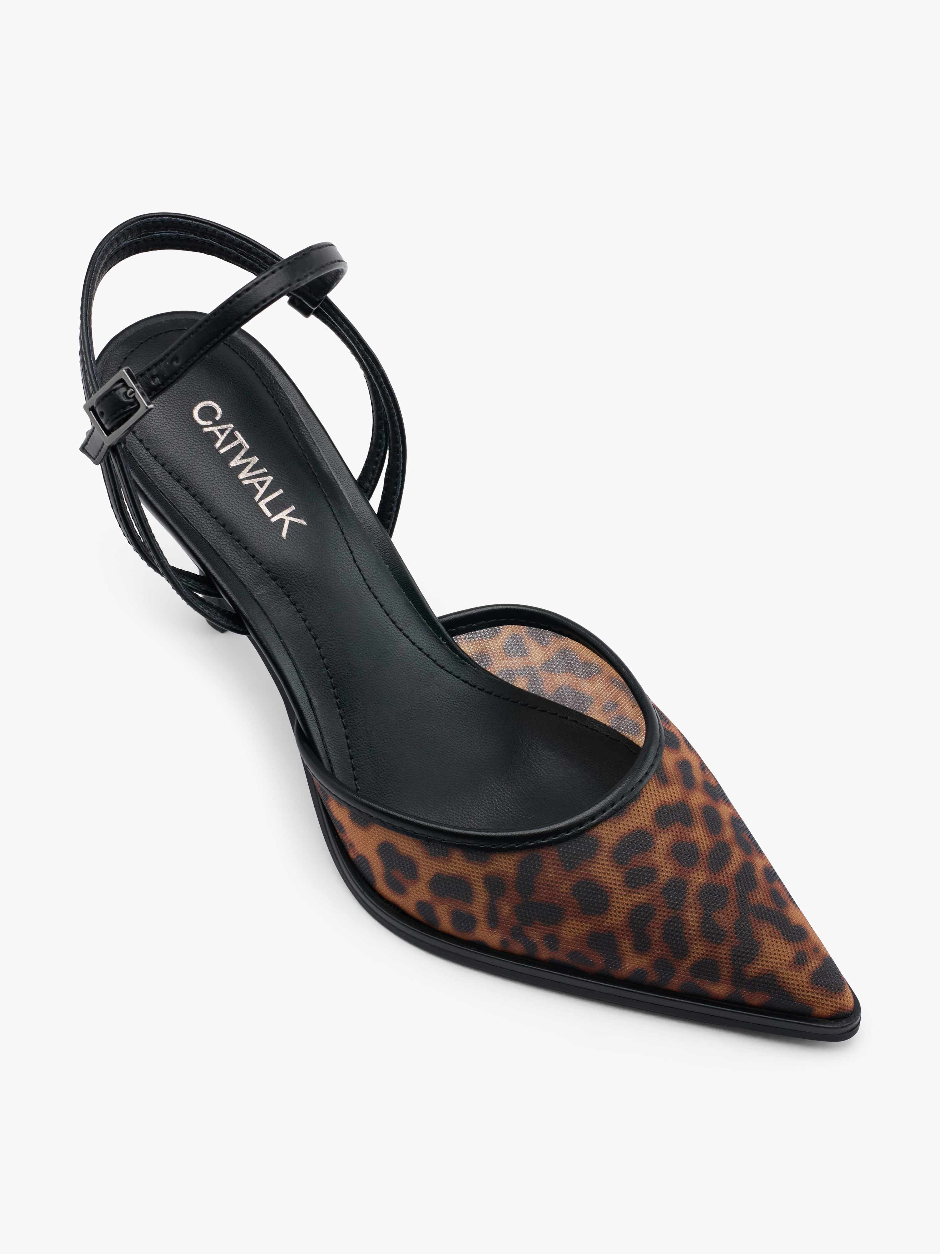 Spangenpumps