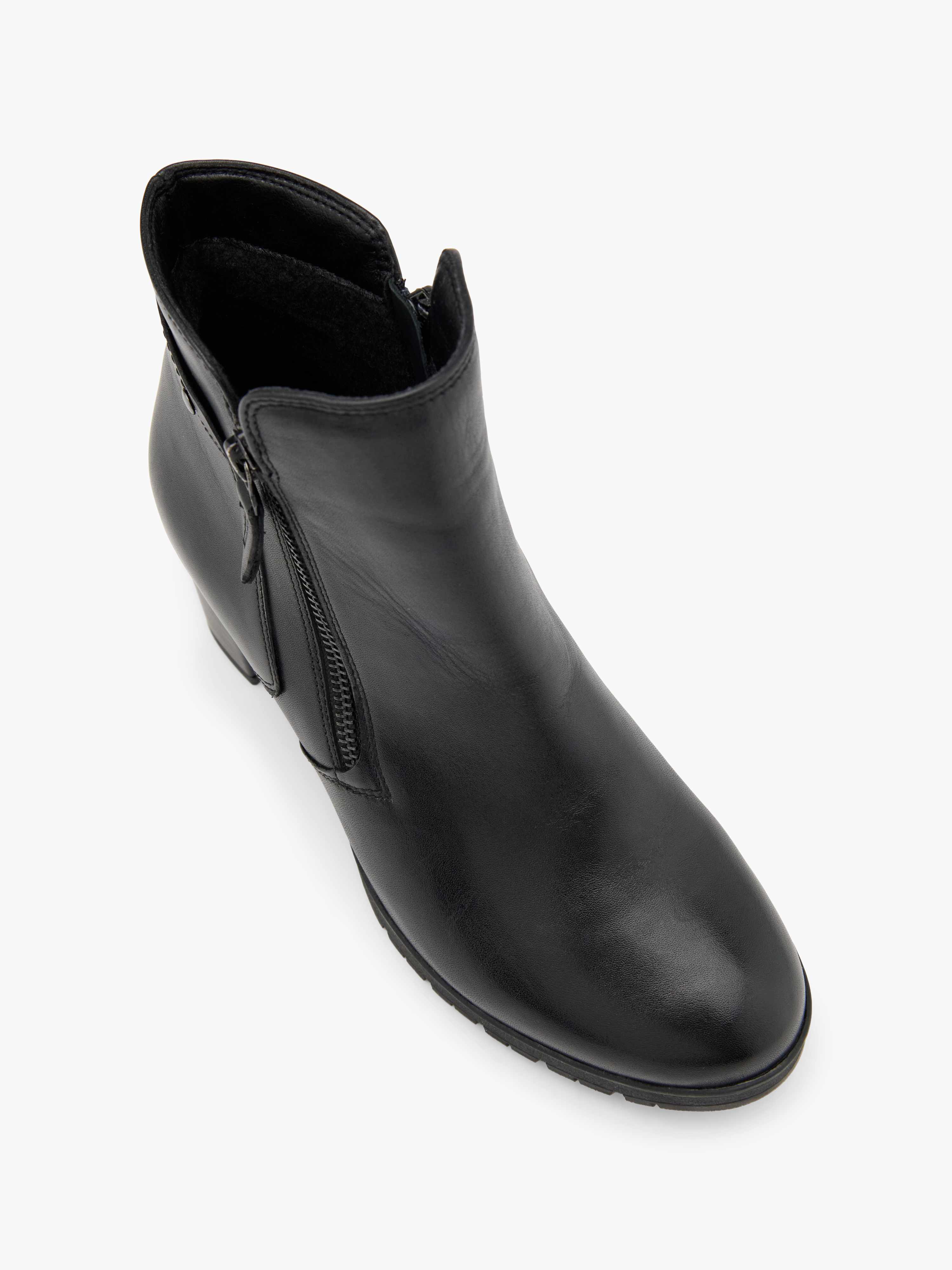 Stiefelette