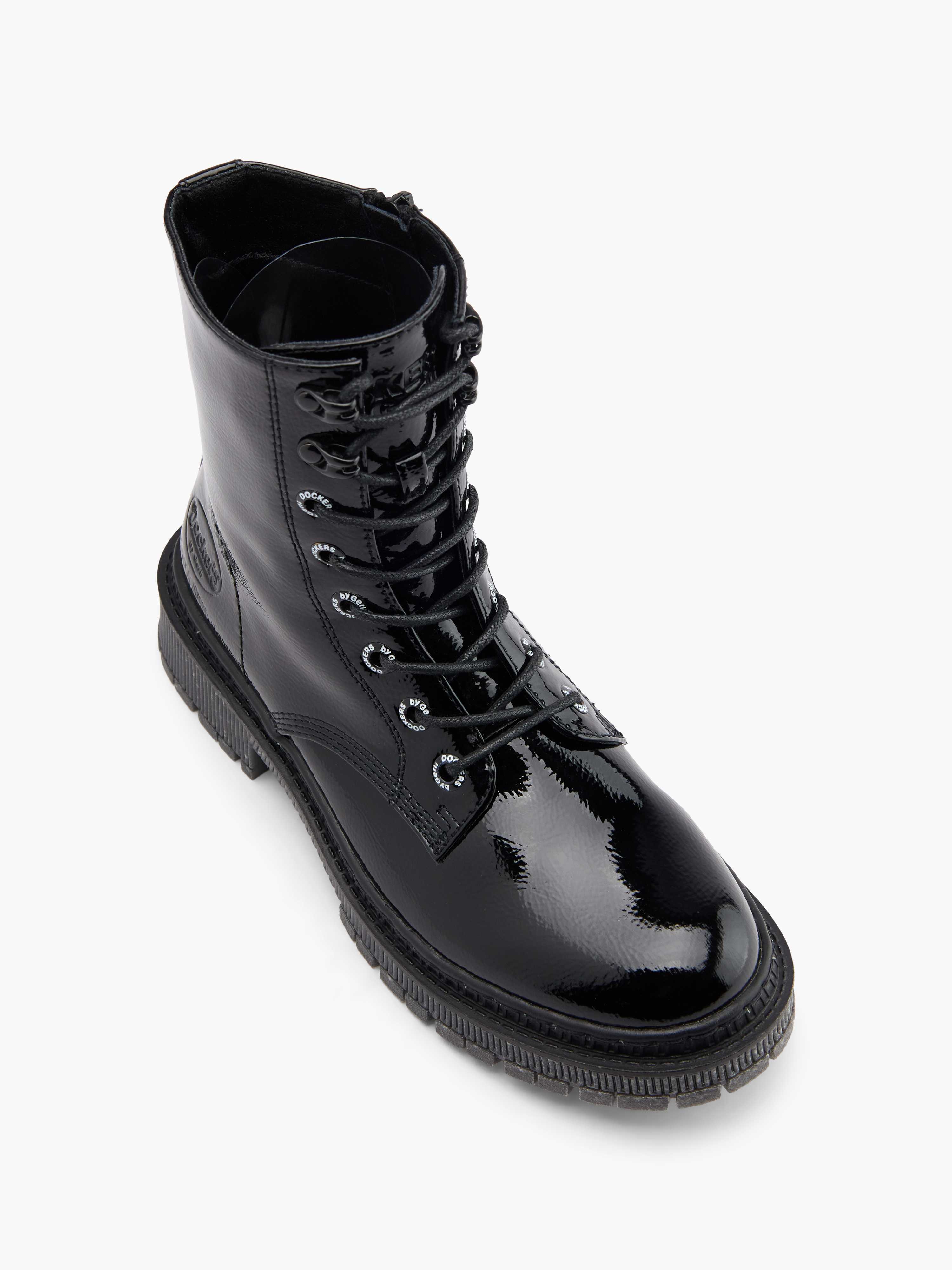 Schnürboots