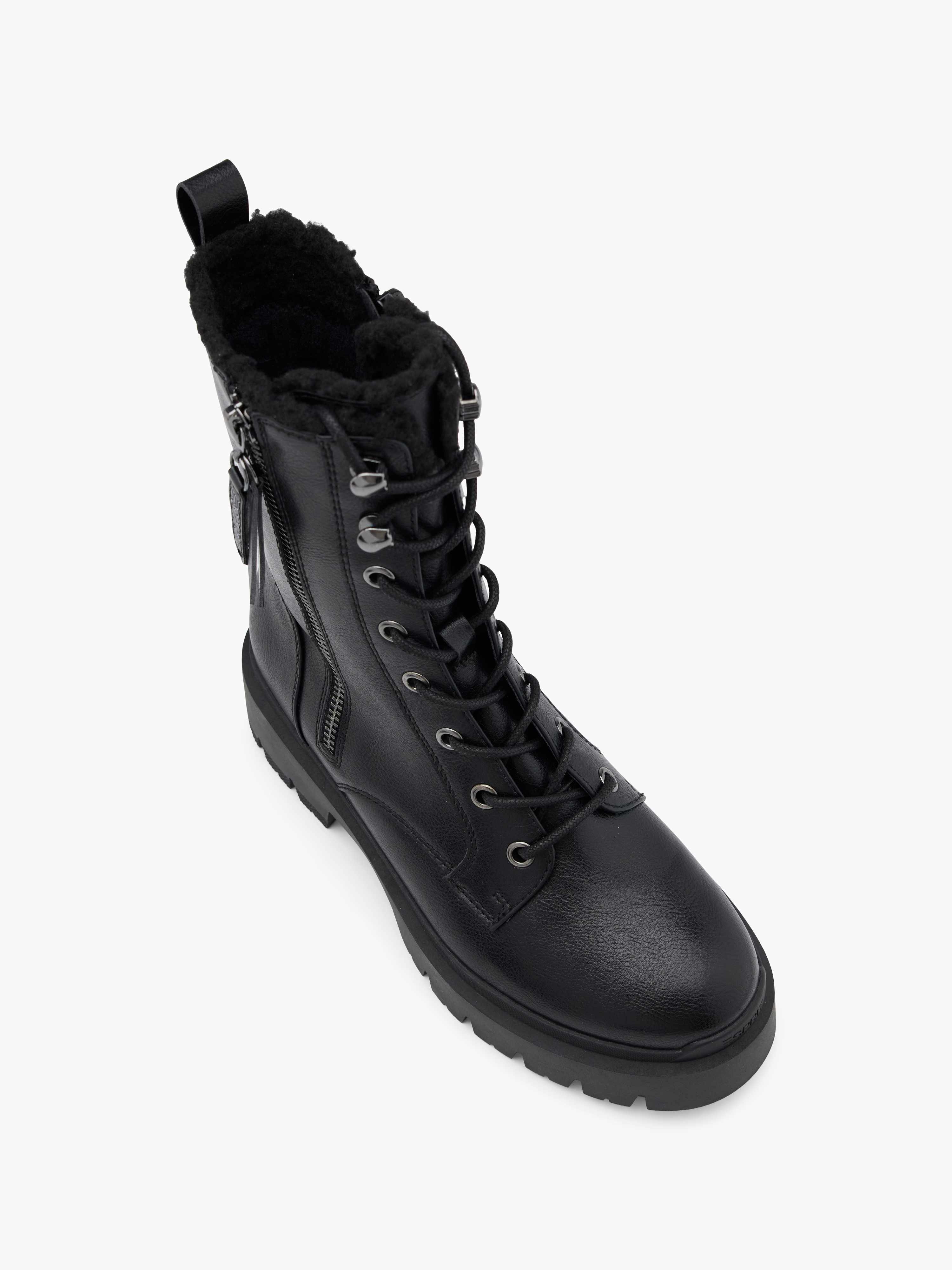 Schnürboots