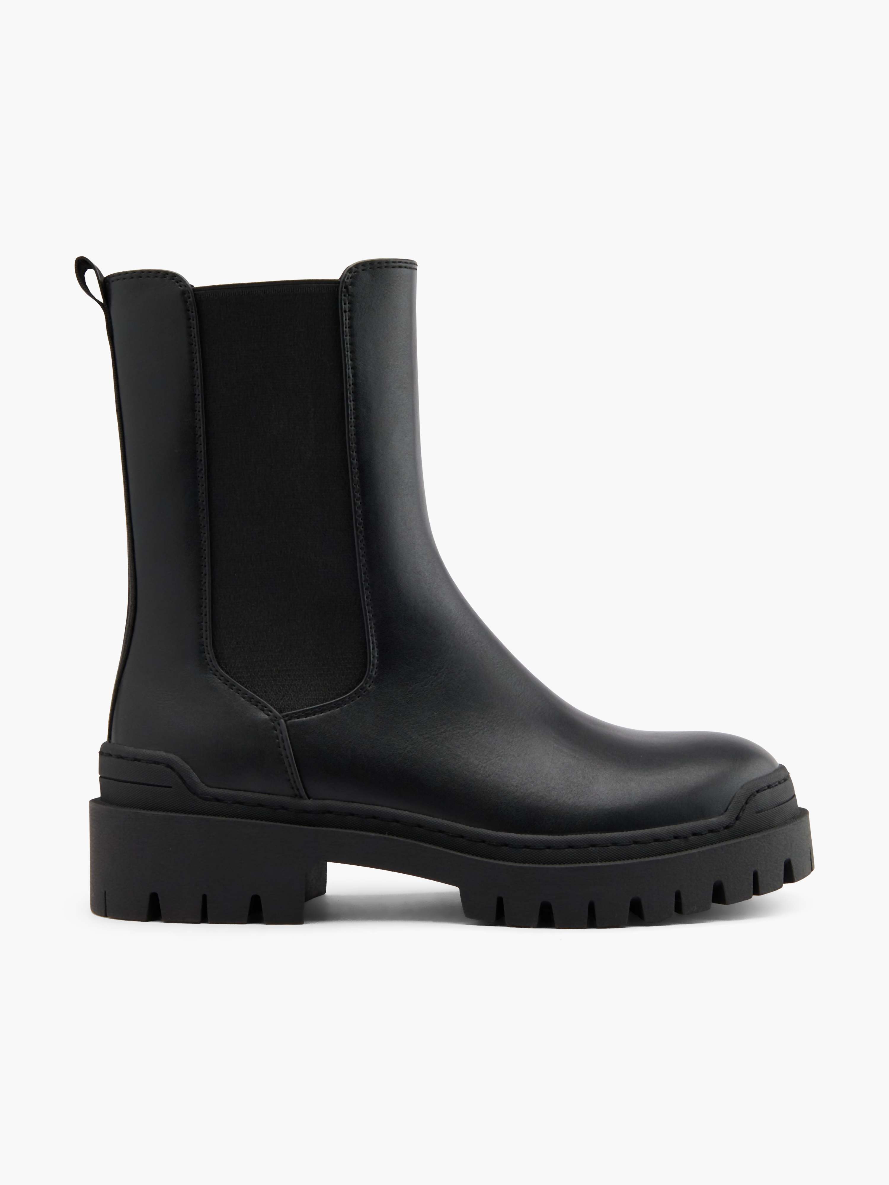 Chelsea Boots