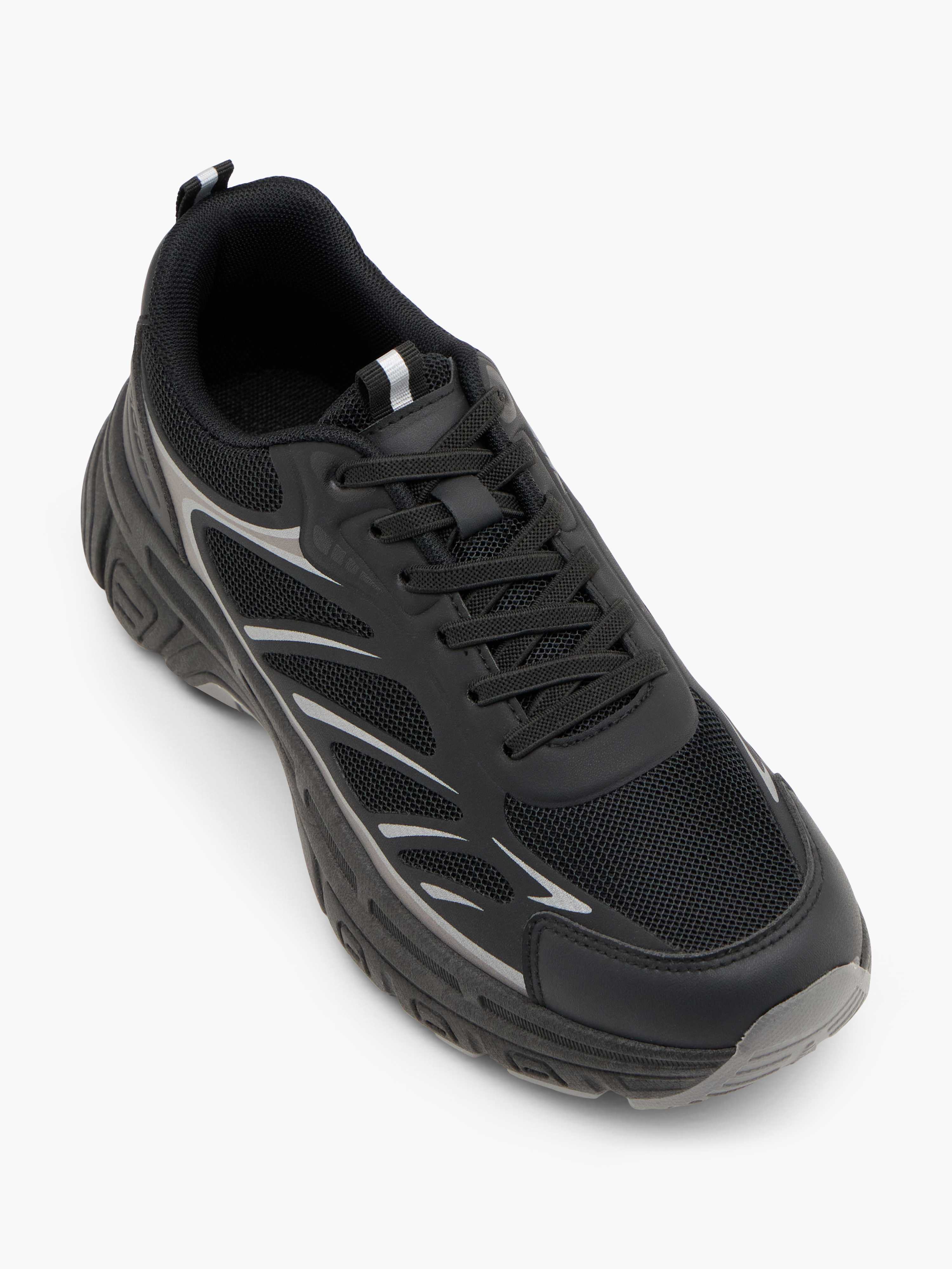 Sneaker