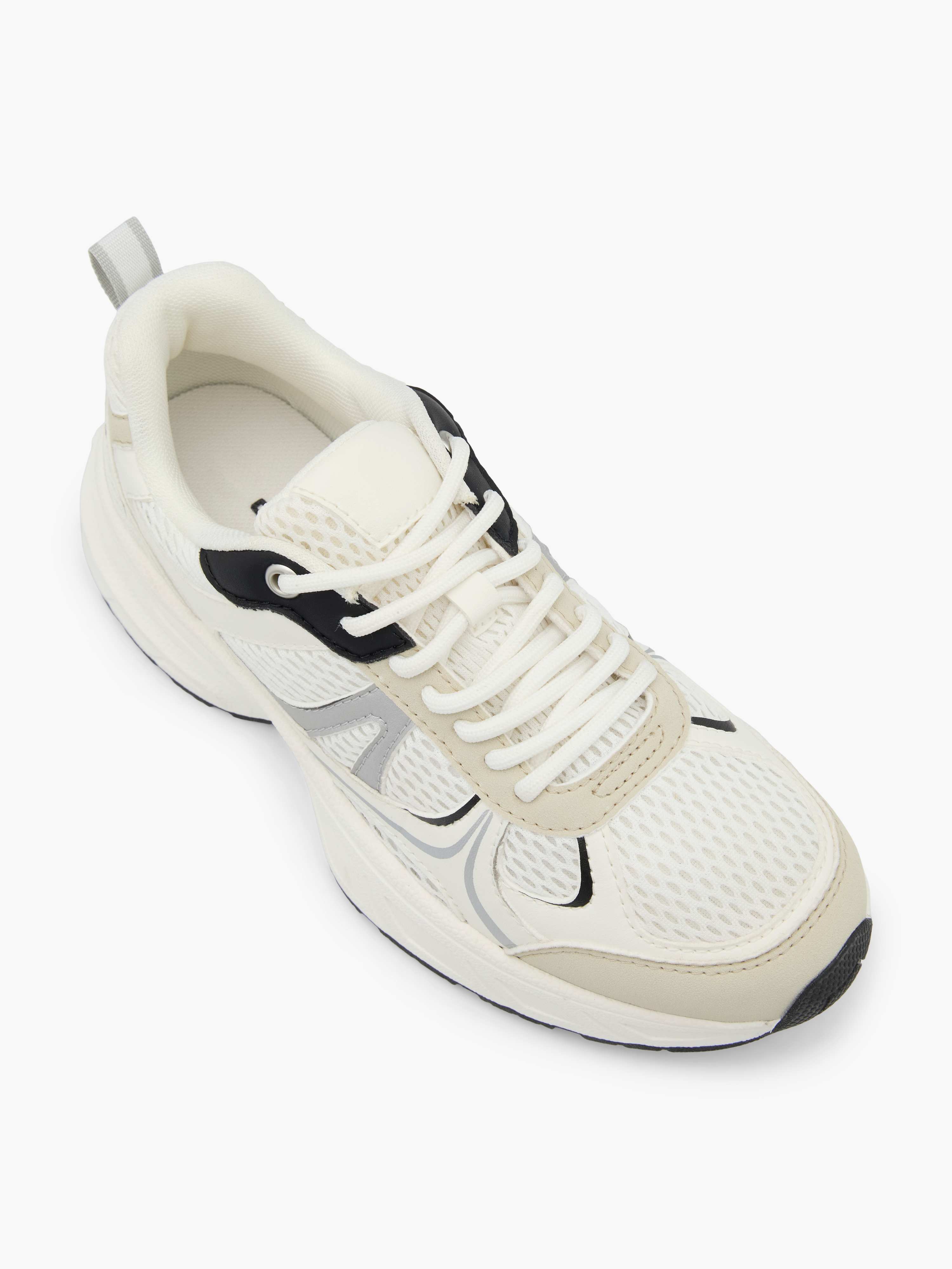 Chunky sneaker