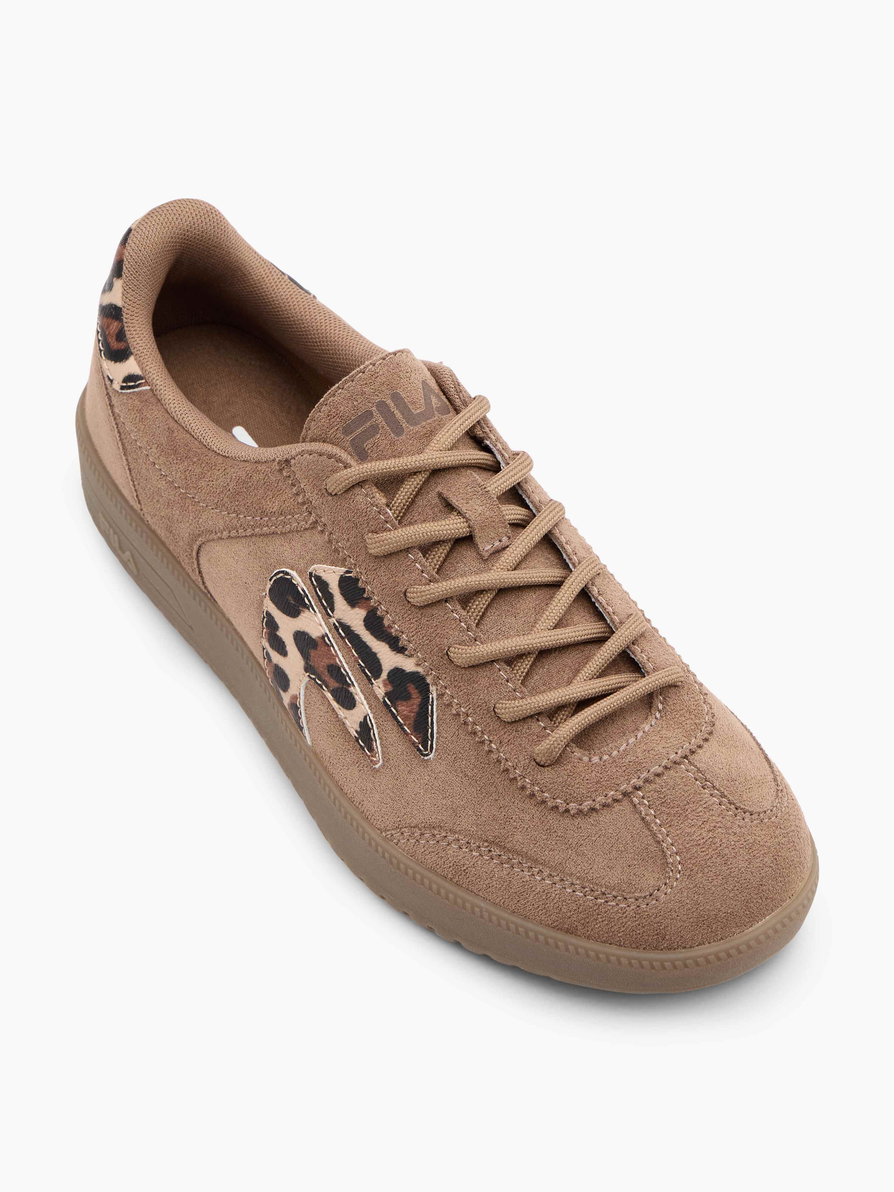 Sneaker