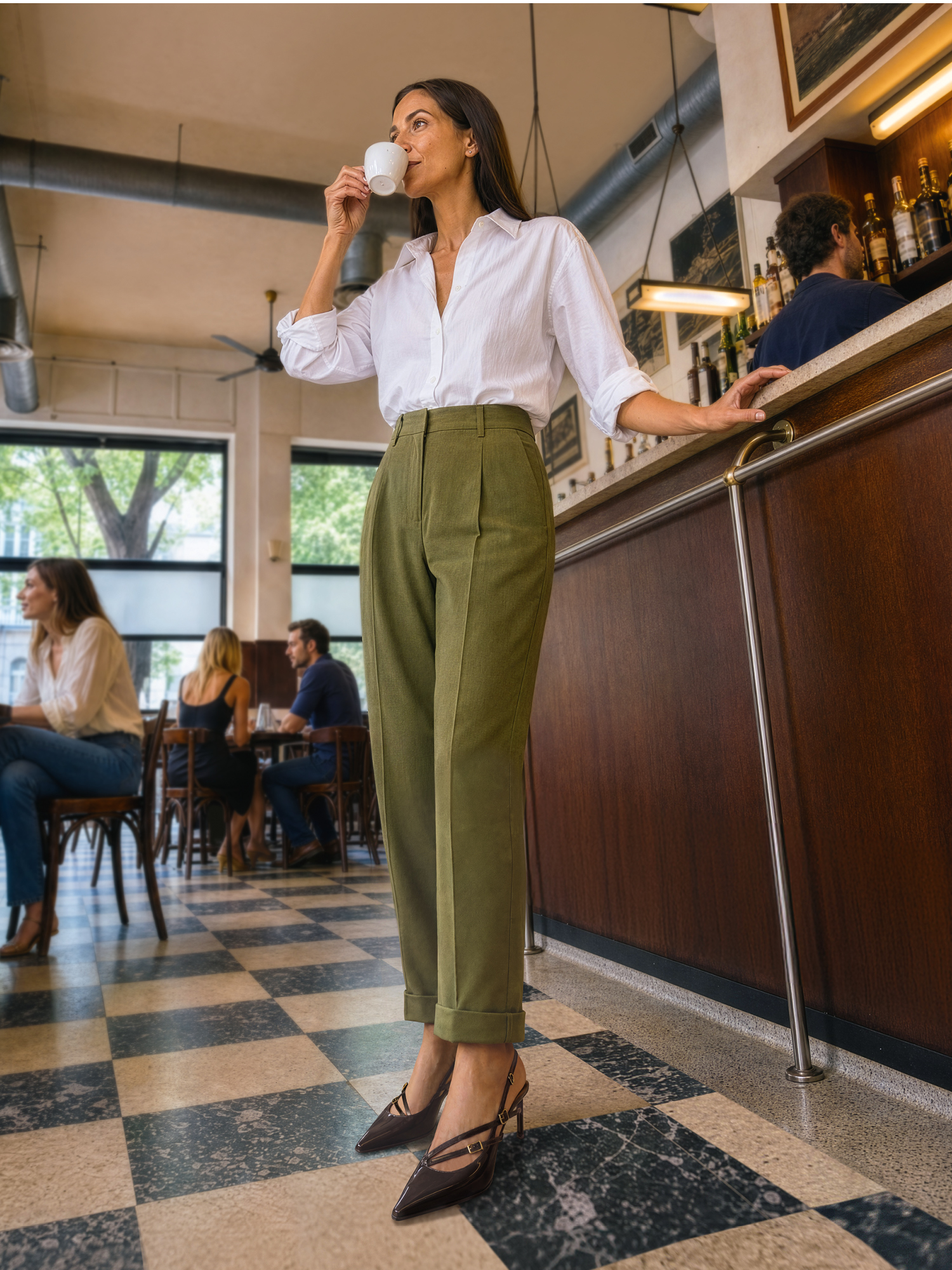 Décolleté con cinturino
