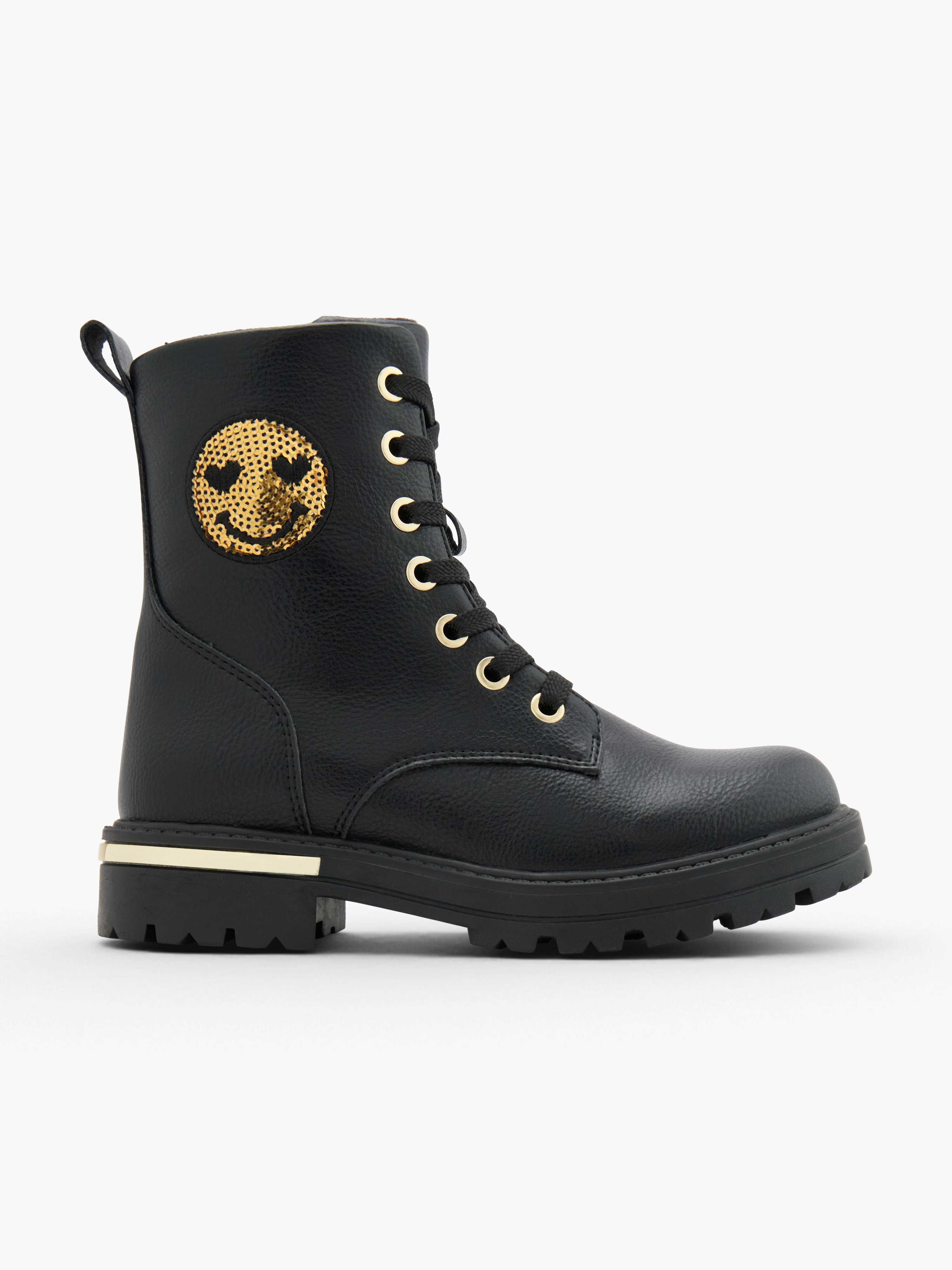 Schnürboots