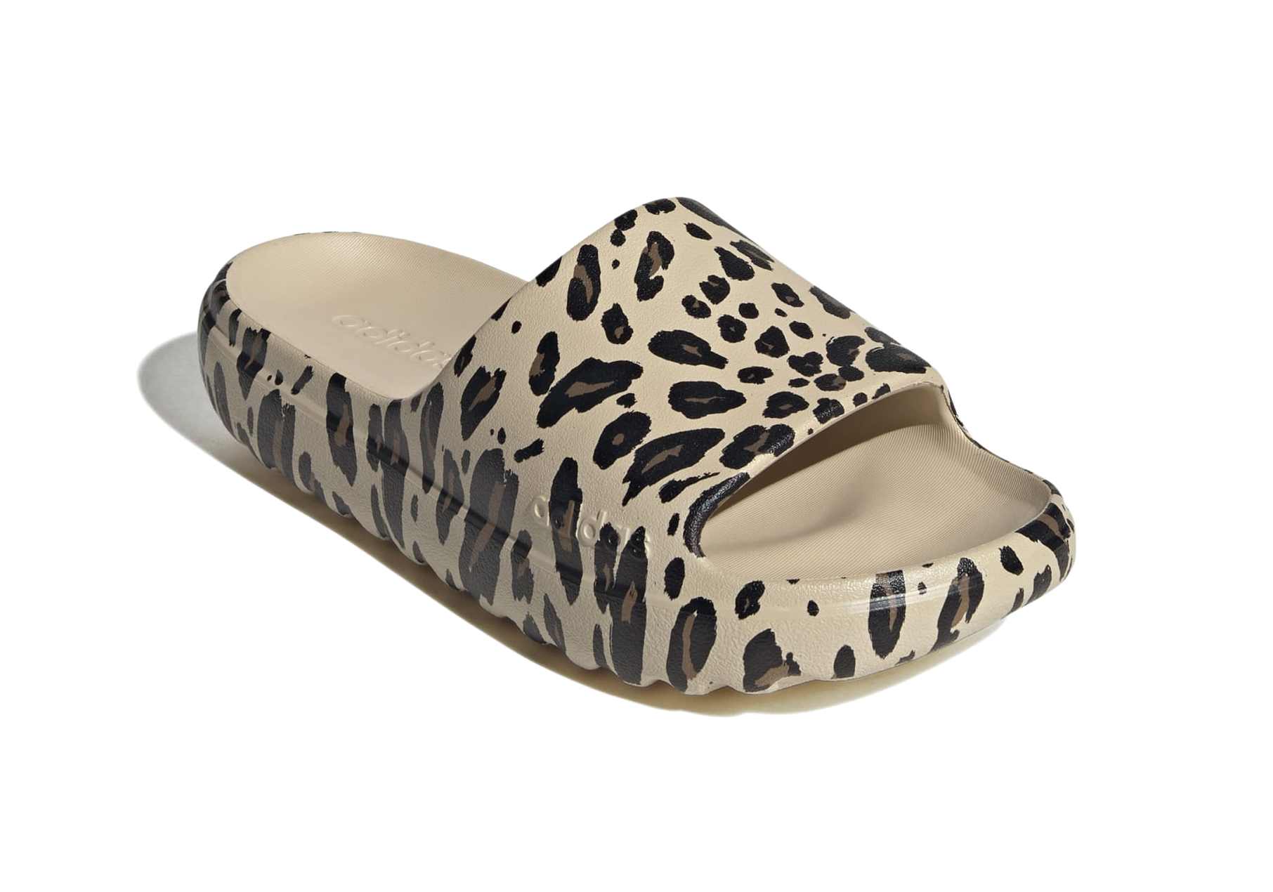 ADILETTE LUMIA BADESCHLAPPEN