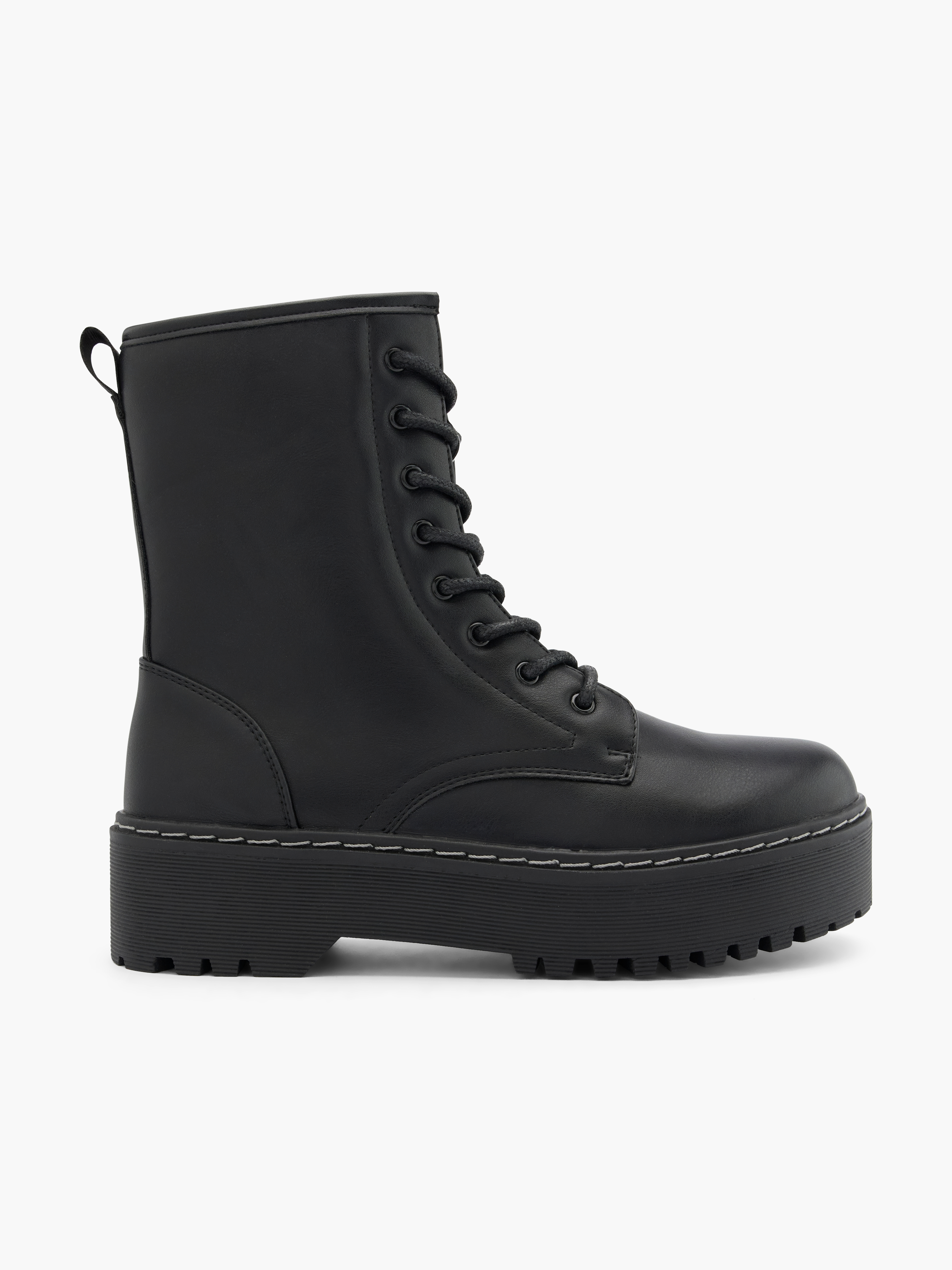靴 archive design boots black Catwalk Lace-up boot Black | DEICHMANN