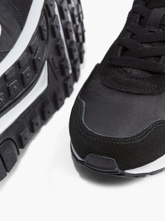 Nike Маратонки Черен 6741 5