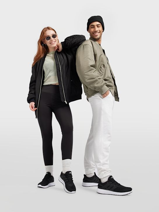adidas Tekaški copati Črna 7802 7
