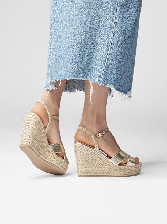 Catwalk Sandale Or 23852 3