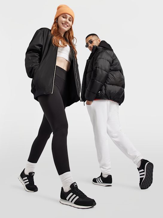 adidas Sneaker Svart 1060 7