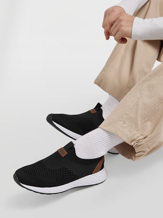 Bench Slip-on маратонки Черен 10922 3
