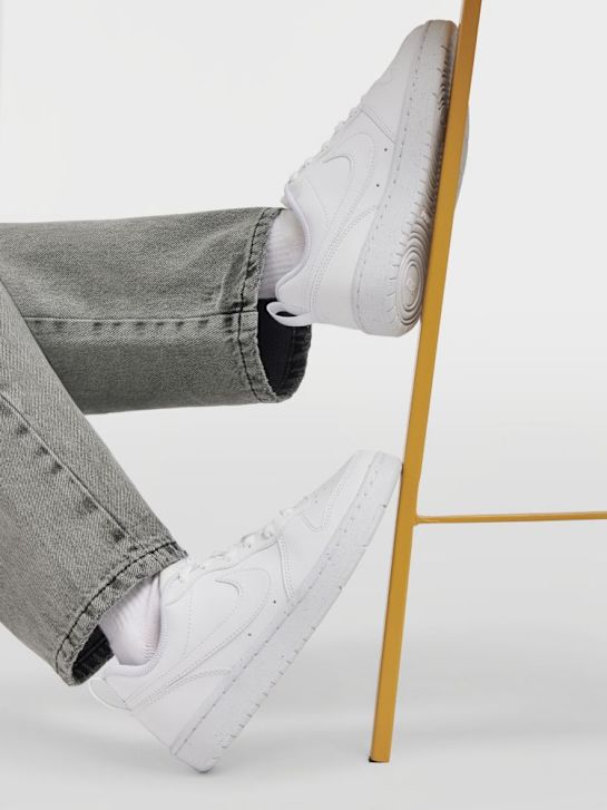Nike Trainer White 90257 4
