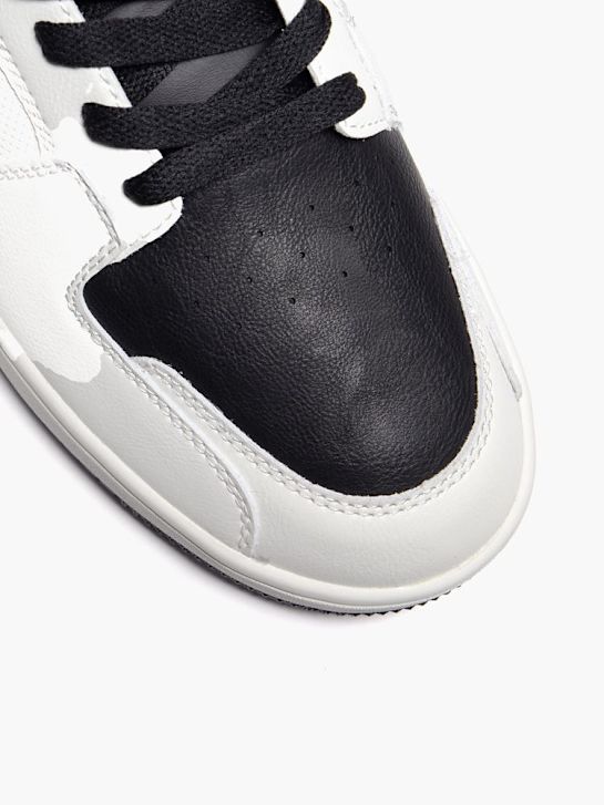 Champion Trainer Offwhite 87547 2