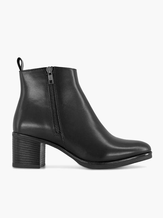 Classic ankle boot