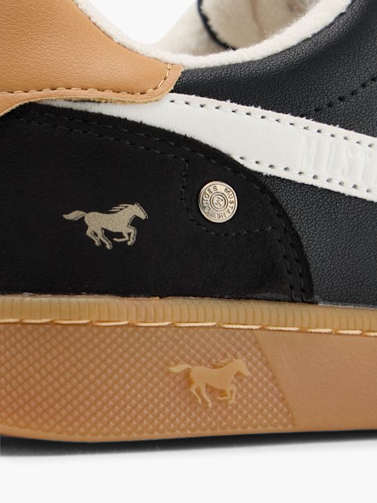 Mustang Baskets Noir 125764 5