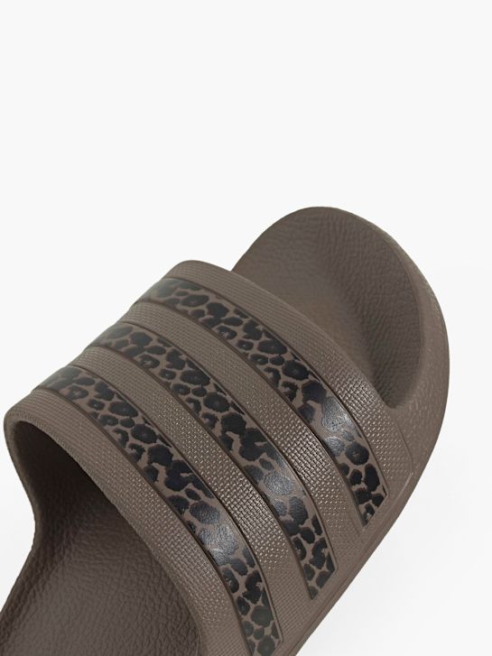 adidas Pantofle Hnědá 135472 5