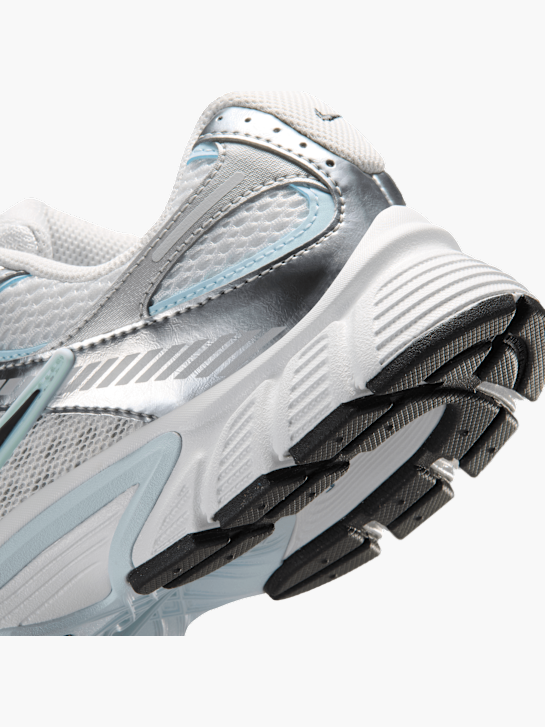 Nike Tenisice Srebrna 146215 6