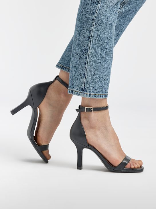 Catwalk Sandale cu toc Negru 4632 5