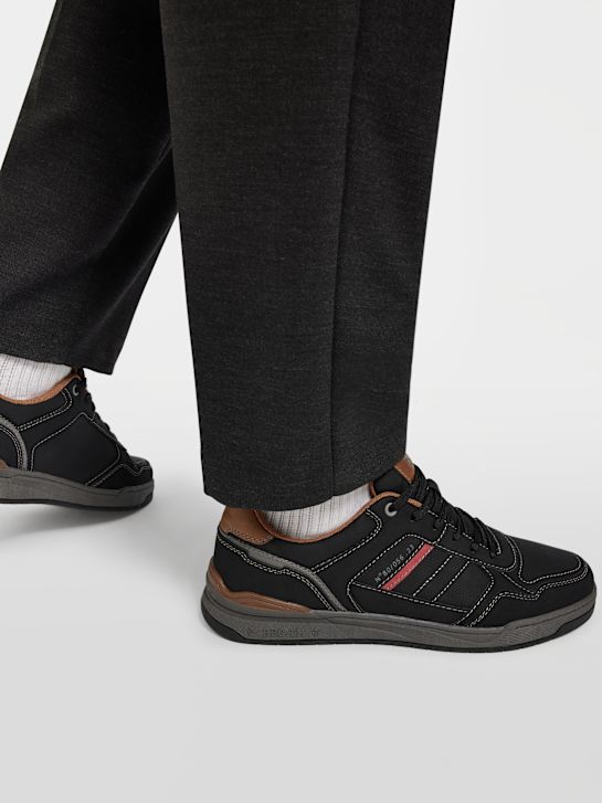 Memphis One Sneaker fekete 5700 5