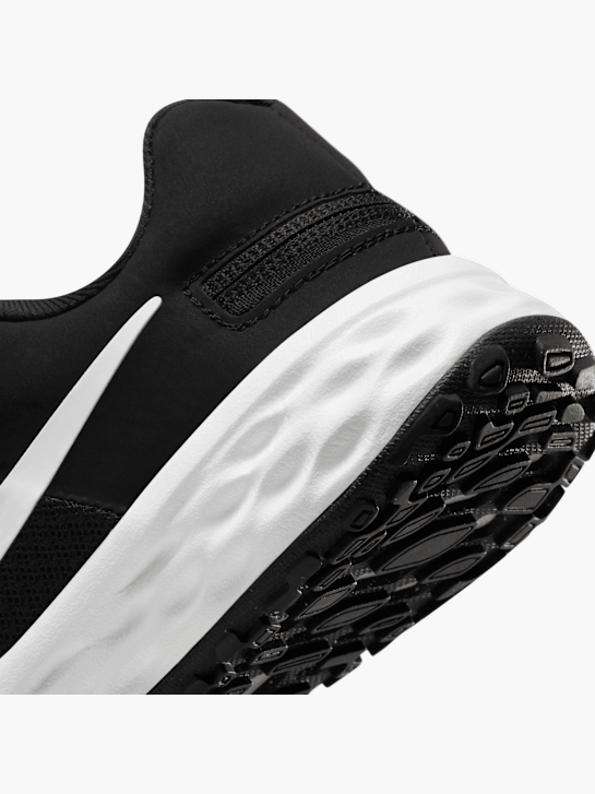 Nike Маратонки Черен 9014 8
