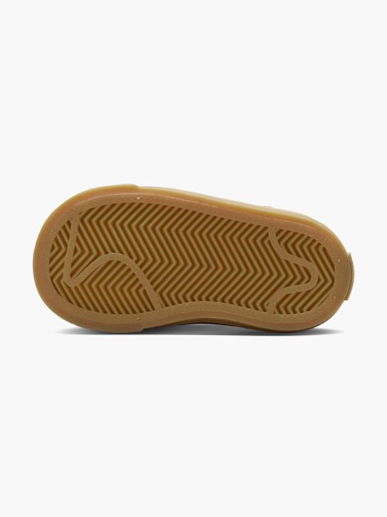 Nike Baskets Blanc 69105 4
