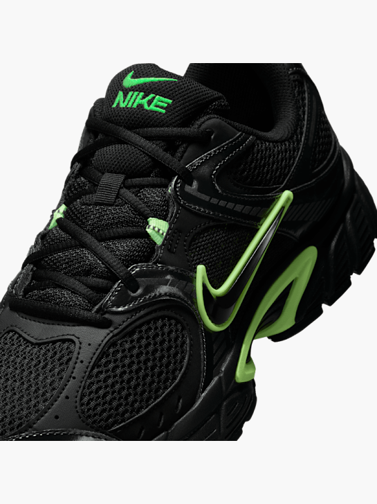 Nike Baskets Noir 79046 5