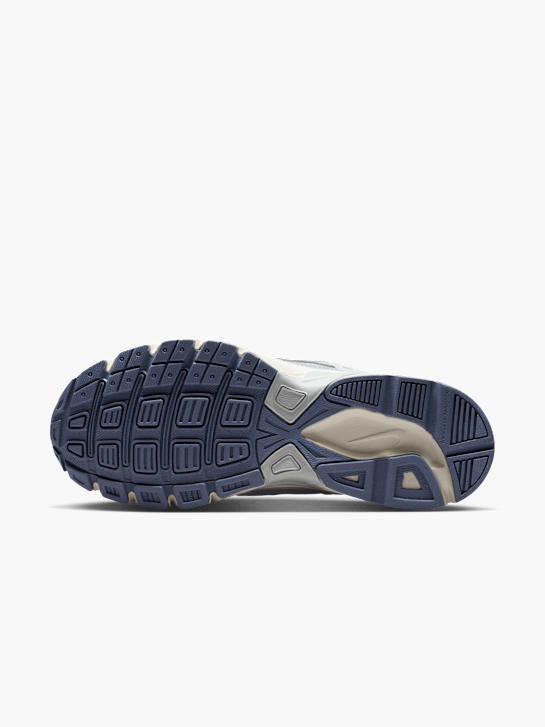 Nike Baskets Blanc 103062 4