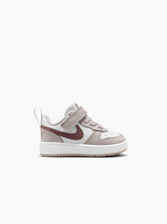 Nike Sneaker Grau 119656 1
