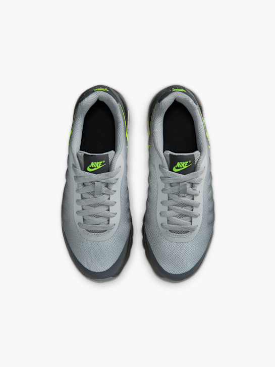 Nike Sneaker Grau 119427 2