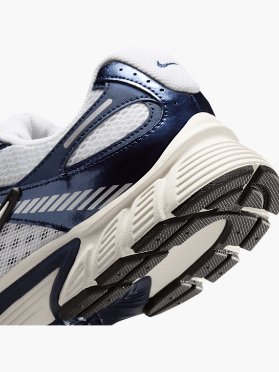 Nike Baskets Bleu 137903 5